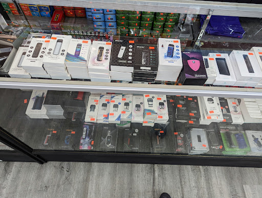 Convenience Store «Joey Smokeshop», reviews and photos, 1111 N Gilbert Rd, Gilbert, AZ 85234, USA