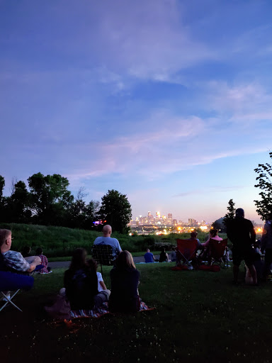 Park «Ridgway Parkway Park», reviews and photos, 3109 Ridgway Pkwy, Minneapolis, MN 55413, USA