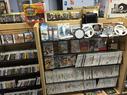 Video Game Store «Level Up Games, Comics, and More», reviews and photos, 207 13th Ave S, South St Paul, MN 55075, USA