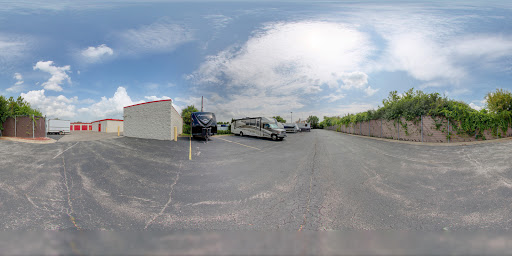 Self-Storage Facility «CubeSmart Self Storage», reviews and photos, 1080 Butterfield Rd, Mundelein, IL 60060, USA