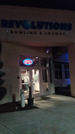 Bowling Alley «Revolutions Bowling & Lounge», reviews and photos, 60 Bidwell Rd, South Windsor, CT 06074, USA