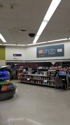 Drug Store «Walgreens», reviews and photos, 9750 Woodman Ave, Arleta, CA 91331, USA