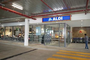 ALDI image