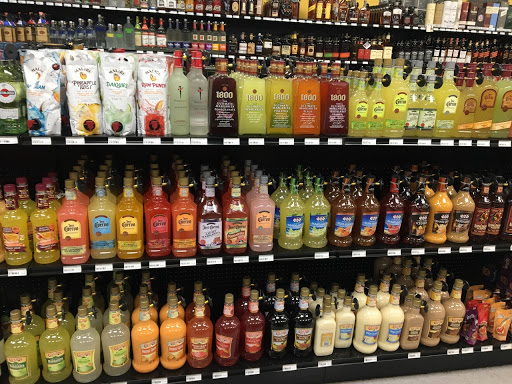 Liquor Store «Plaza Liquors», reviews and photos, 8739 International Dr, Orlando, FL 32819, USA
