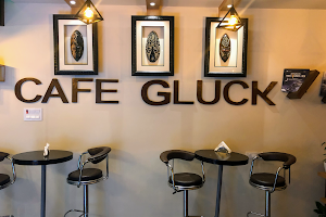Cafe Glück image