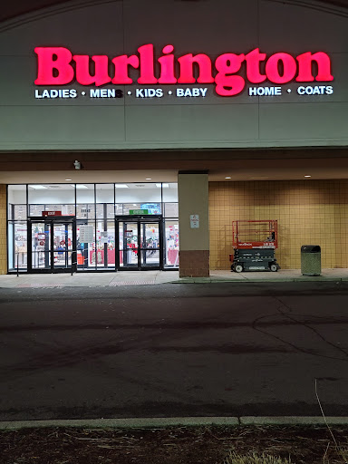 Clothing Store «Burlington Coat Factory», reviews and photos, 31940 Gratiot Ave, Roseville, MI 48066, USA