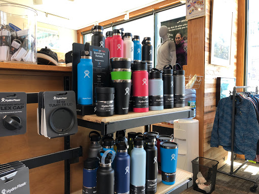 Sporting Goods Store «Marathon Sports», reviews and photos, 255 Washington St, Wellesley, MA 02481, USA