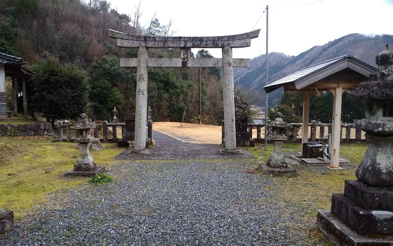 大岡神社