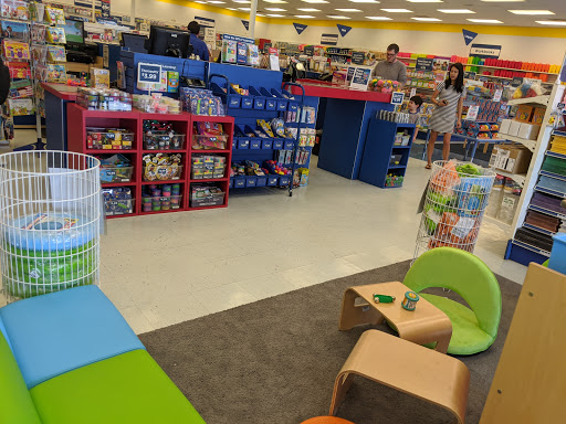 Educational Supply Store «Lakeshore Learning Store», reviews and photos, 7009 Manchester Blvd A, Alexandria, VA 22310, USA