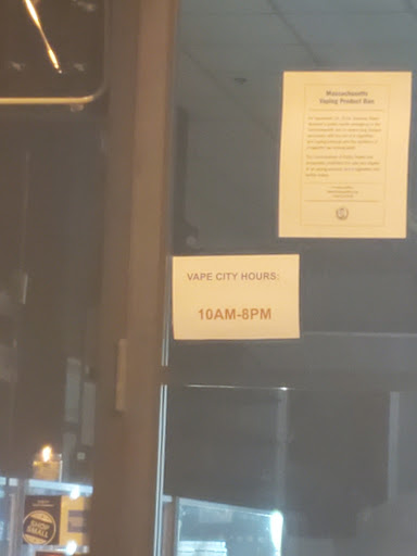 Tobacco Shop «Vape City Smoke Shop», reviews and photos, 306 Winthrop St, Taunton, MA 02780, USA