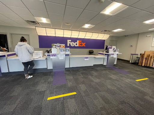 Oficinas fedex Nashville