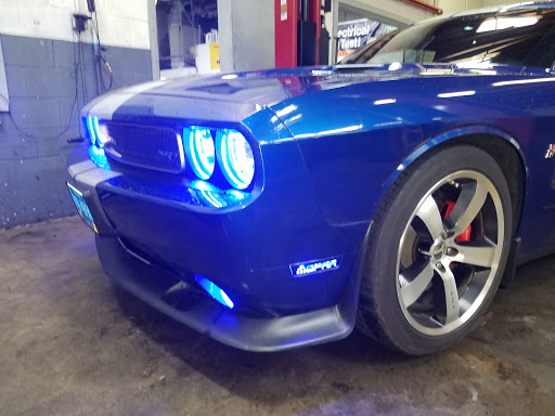 Auto Repair Shop «Town Center Automotive», reviews and photos, 8001 SE Harmony Rd, Milwaukie, OR 97222, USA