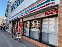セブン-イレブン 横浜三ッ沢上町店