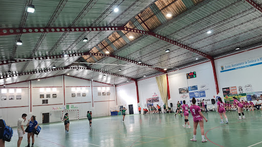 Pabellón Municipal Príncipe de Asturias en Sanlúcar la Mayor, Sevilla