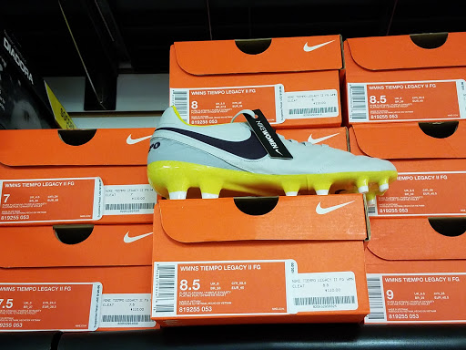 Sporting Goods Store «Stateline Sports», reviews and photos, 22 Bridge St, West Lebanon, NH 03784, USA