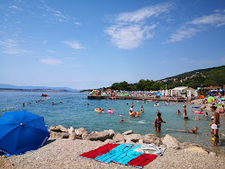 Omorika beach'in fotoğrafı kısmen tatil bölgesi