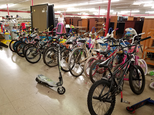 Thrift Store «Wayside Christian Mission Bargain Center», reviews and photos