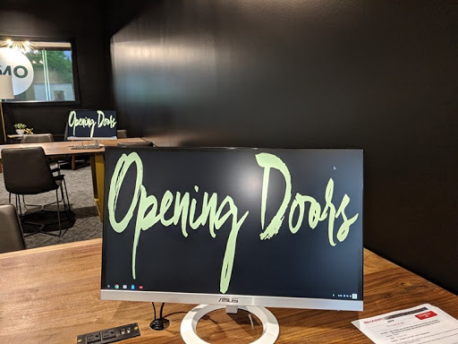 Real Estate Agency «Jolene Lindell, RE/MAX Real Estate Concepts», reviews and photos, 4800 Mills Civic Pkwy, West Des Moines, IA 50265, USA