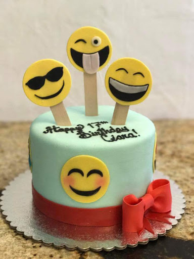 Krumbs Cakes image