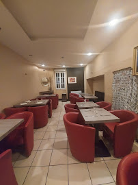 Atmosphère du Restaurant turc Le Pammukale à Fontaines-sur-Saône - n°2