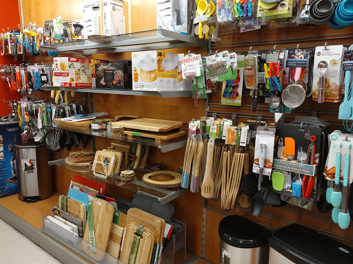 Department Store «T.J. Maxx», reviews and photos, 951 W Pleasant Valley Rd, Parma, OH 44134, USA