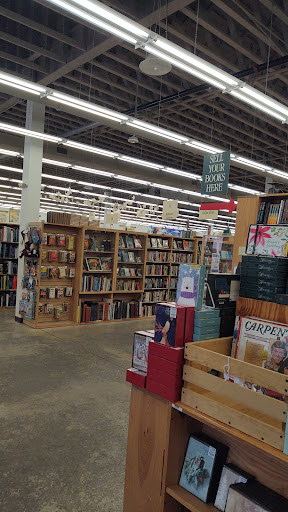 Book Store «Half Price Books», reviews and photos, 17145 W Bluemound Rd, Brookfield, WI 53005, USA