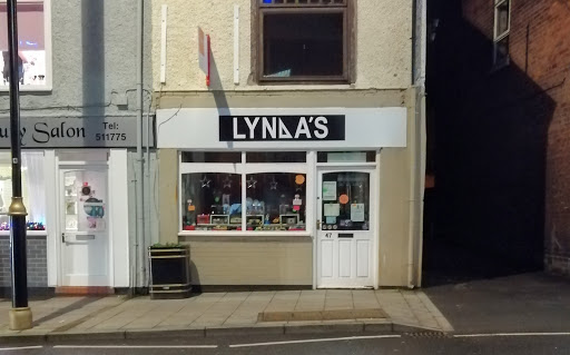 Lynda's
