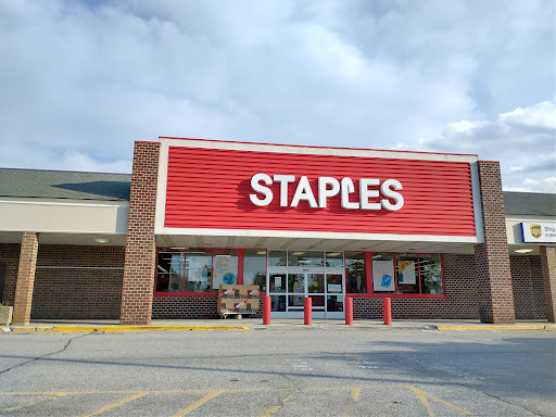 Office Supply Store «Staples», reviews and photos, 770 Roosevelt Trail, Windham, ME 04062, USA