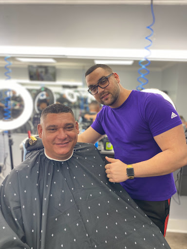 Barber Shop «High End Cuts Barbershop», reviews and photos, 8550 SW 8th St, Miami, FL 33144, USA