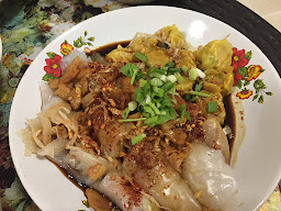 ลุงตี๋ก๋วยเตี๋ยวหลอด