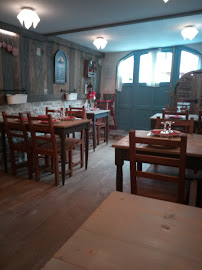 Atmosphère du Restaurant Chez La P'tite mary à Saint-Hippolyte - n°4