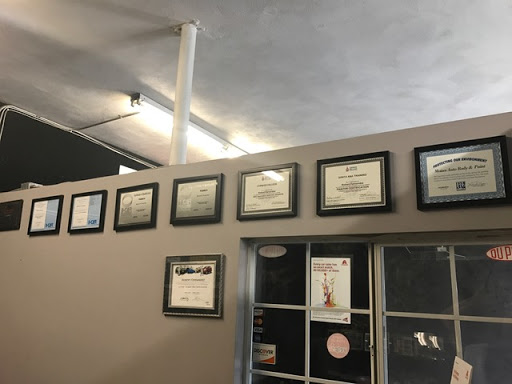 Auto Body Shop «Moises Auto Body & Paint», reviews and photos, 21100 Sherman Way m, Canoga Park, CA 91303, USA