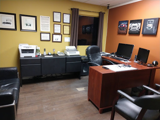 Used Car Dealer «California Motor Cars», reviews and photos, 953 N Citrus Ave, Covina, CA 91722, USA