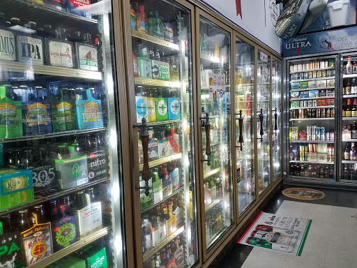 Liquor Store «Star Liquor», reviews and photos, 1929 Main St, Santa Monica, CA 90405, USA