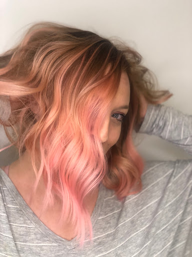 Hair Salon «Vivid Salon & Spa», reviews and photos, 15320 Bagley Rd, Middleburg Heights, OH 44130, USA