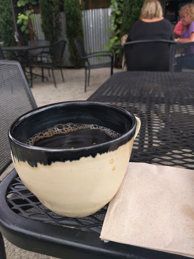 American Restaurant «red hills market», reviews and photos, 155 SW 7th St, Dundee, OR 97115, USA