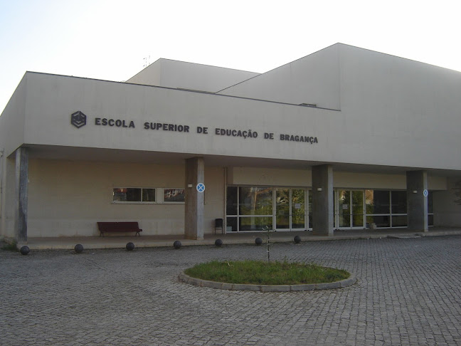 Campus, Alameda de St.ª Apolónia, 5300-253 Bragança