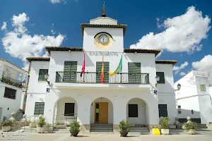 Villar del Olmo Town Hall image