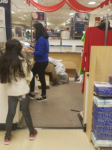 Department Store «Sears», reviews and photos, 1302 SE Everett Mall Way, Everett, WA 98208, USA