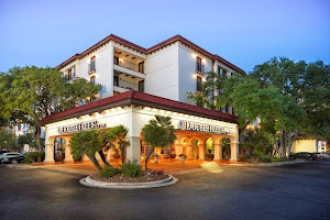 DoubleTree by Hilton Hotel San Antonio Airport