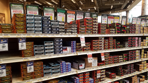 Sporting Goods Store «Bass Pro Shops», reviews and photos, 951 E Lewis and Clark Pkwy, Clarksville, IN 47129, USA