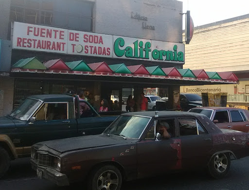 California Fuente de Soda, Restaurant