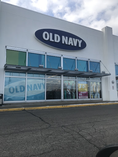 Old Navy, 100 US-41, Schererville, IN 46375, USA, 