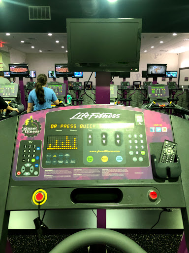 Gym «Planet Fitness», reviews and photos, 19 Alafaya Woods Blvd, Oviedo, FL 32765, USA