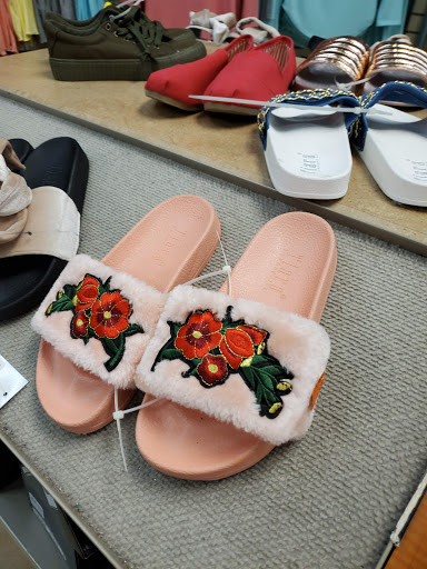 Discount Store «Fallas Paredes Discount Stores», reviews and photos, 308 E University Dr, Mesa, AZ 85201, USA