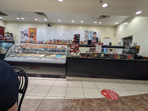 Ice Cream Shop «Cold Stone Creamery», reviews and photos, 10400 Baltimore St NE #150, Blaine, MN 55449, USA