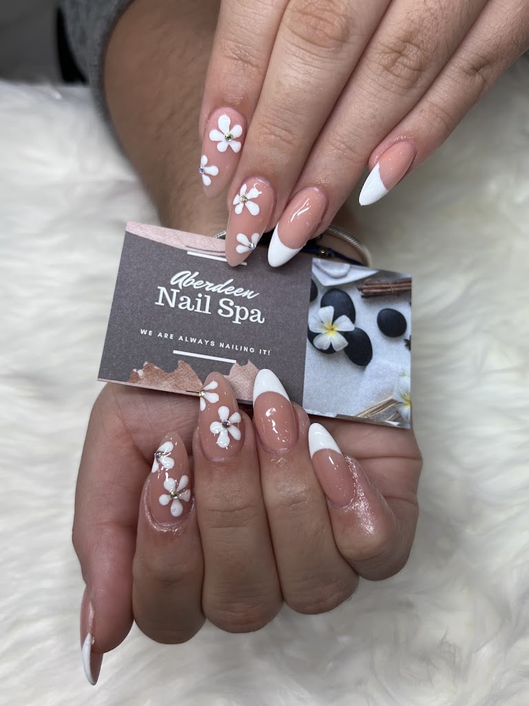 Aberdeen Nails & Spa 32259