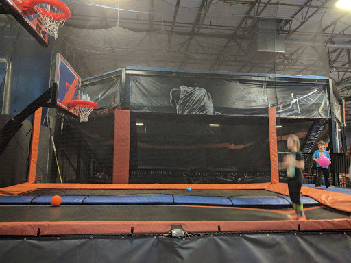Amusement Center «Sky Zone Trampoline Park - St. Louis (Chesterfield)», reviews and photos, 17379 Edison Ave, Chesterfield, MO 63005, USA
