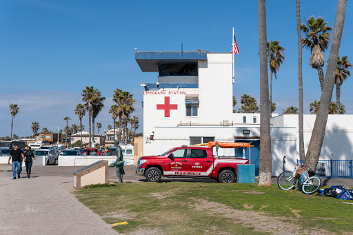Ocean Beach Lifeguard Station