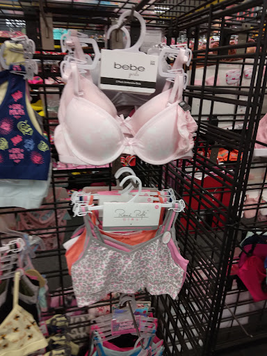 Clothing Store «Citi Trends», reviews and photos, 2716 Brice Rd, Reynoldsburg, OH 43068, USA